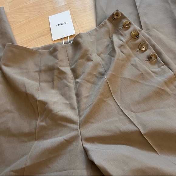 GOEN.J NWT Tan Wool Blend Straight Leg Trousers Side Buttons Size 6 - Picture 2 of 8